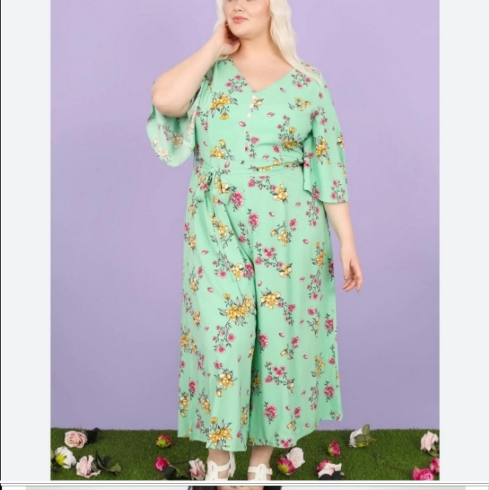 Hell Bunny jumpsuit wide legs size 4X cottagecore